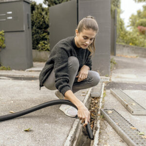 WD 2 Plus Wet and Dry Vacuum Cleaner - Image 4