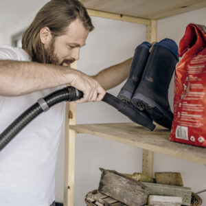 WD 5 Wet and Dry Vacuum Cleaner - Image 2