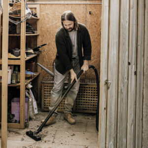 WD 5 Wet and Dry Vacuum Cleaner - Image 4