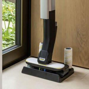 FC 4-4 Hard Floor Cleaner Battery Set - Image 4