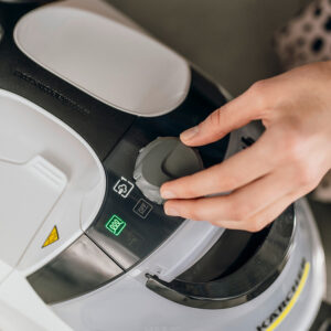 SC 5 EasyFix Iron Plug Steam Cleaner - Image 8